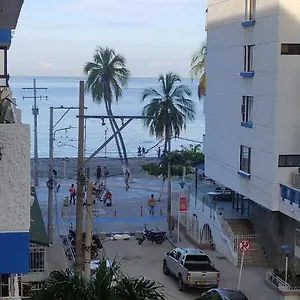Muy Acogedor En El Rodadero Santa Marta (Magdalena)
